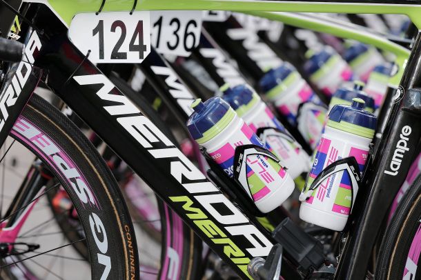 thumb_lampre-merida-fot-01